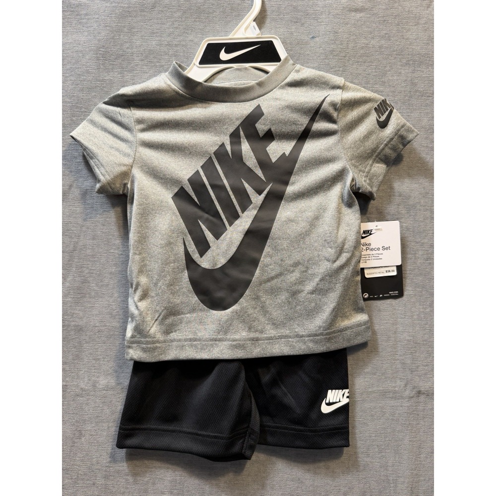 Nike Boy 2 Piece T-Shirt & Shorts Set DRI-FIT Gray, Black & White Size 2T
